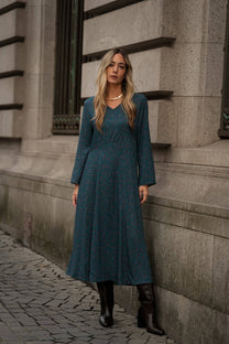 Abito lungo floreale con scollo a V