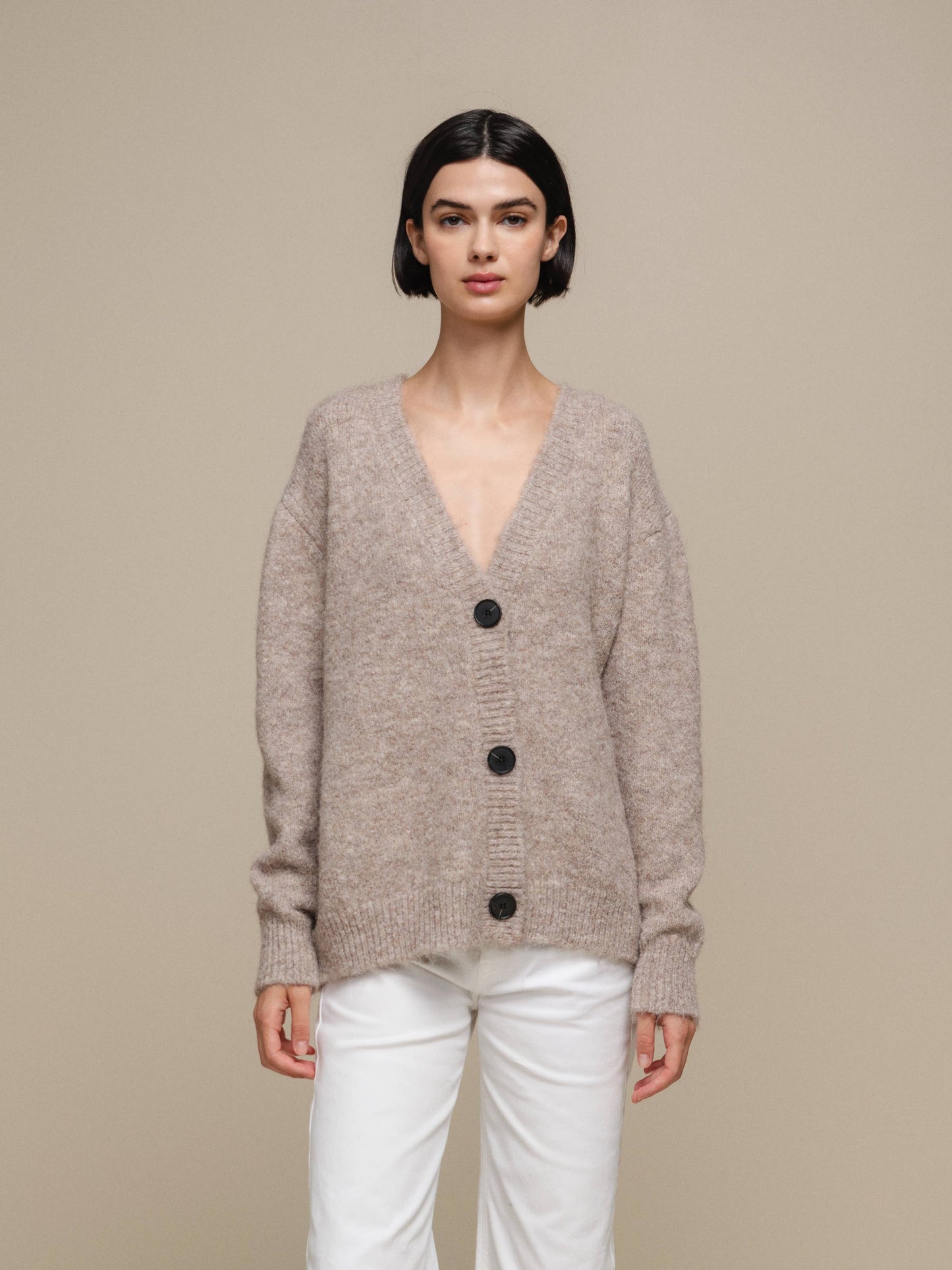 Cardigan in maglia donna con scollo a V