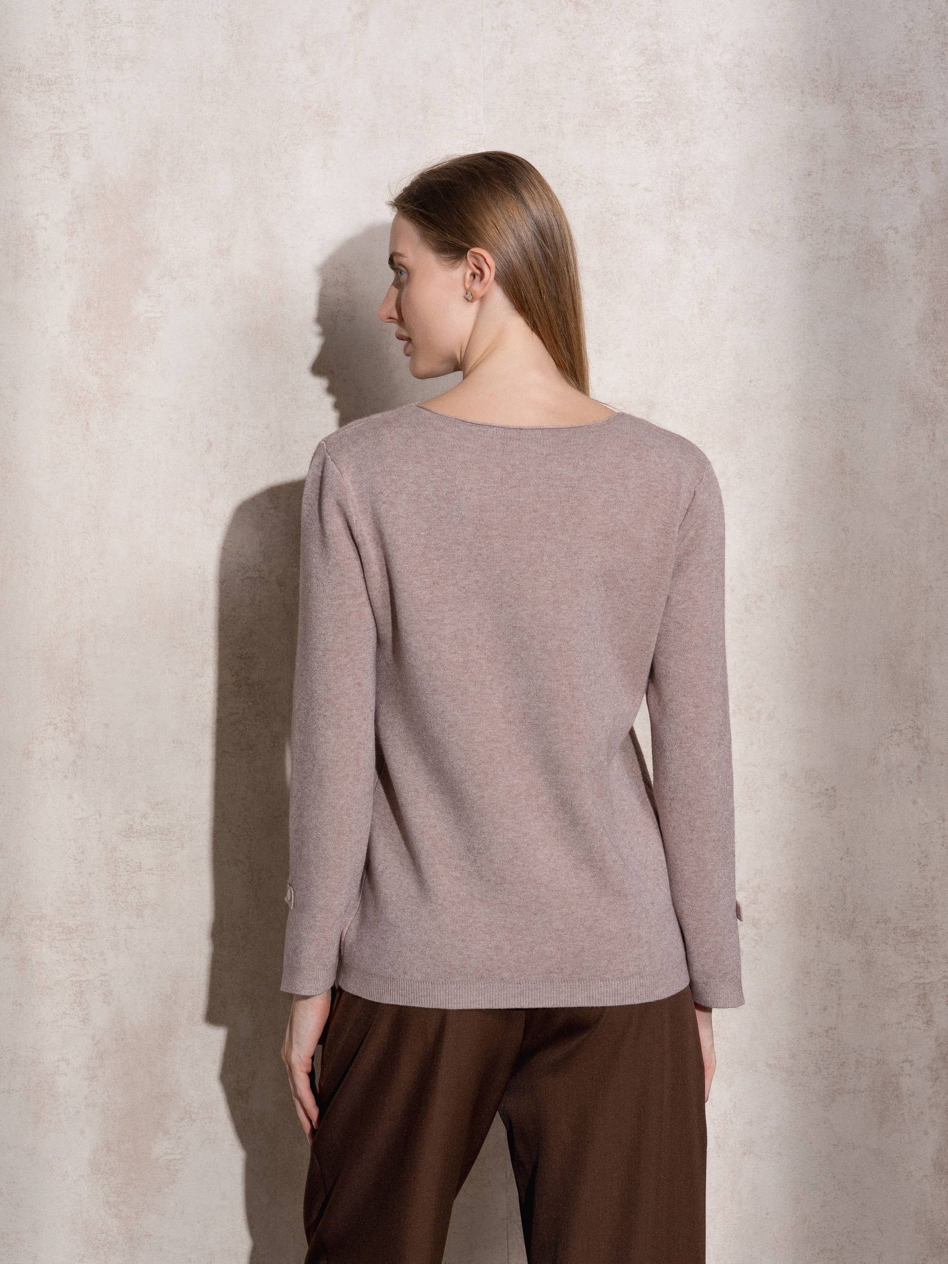 Maglione in maglia girocollo con polsini a spacchetto