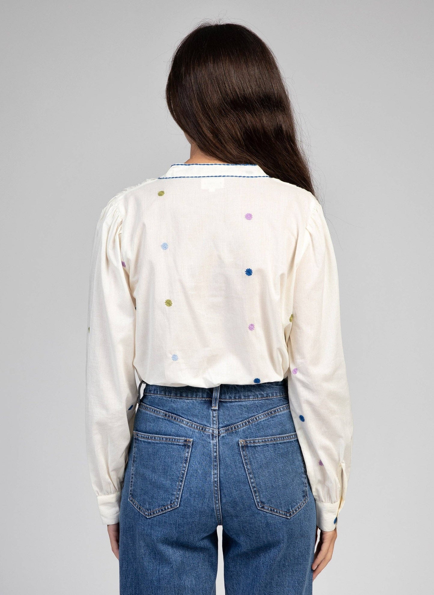 Camicia Sadèle in popeline con ricami multicolor