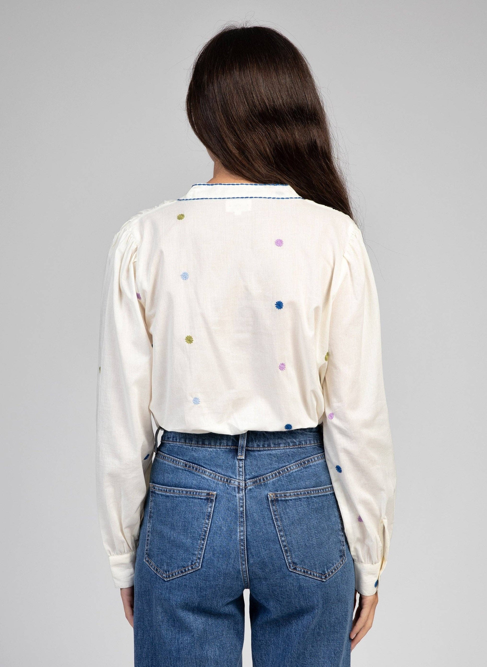 Camicia Sadèle in popeline con ricami multicolor