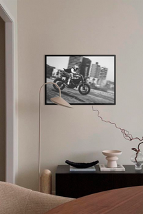Stampa artistica Dirty Wheelie in bianco e nero