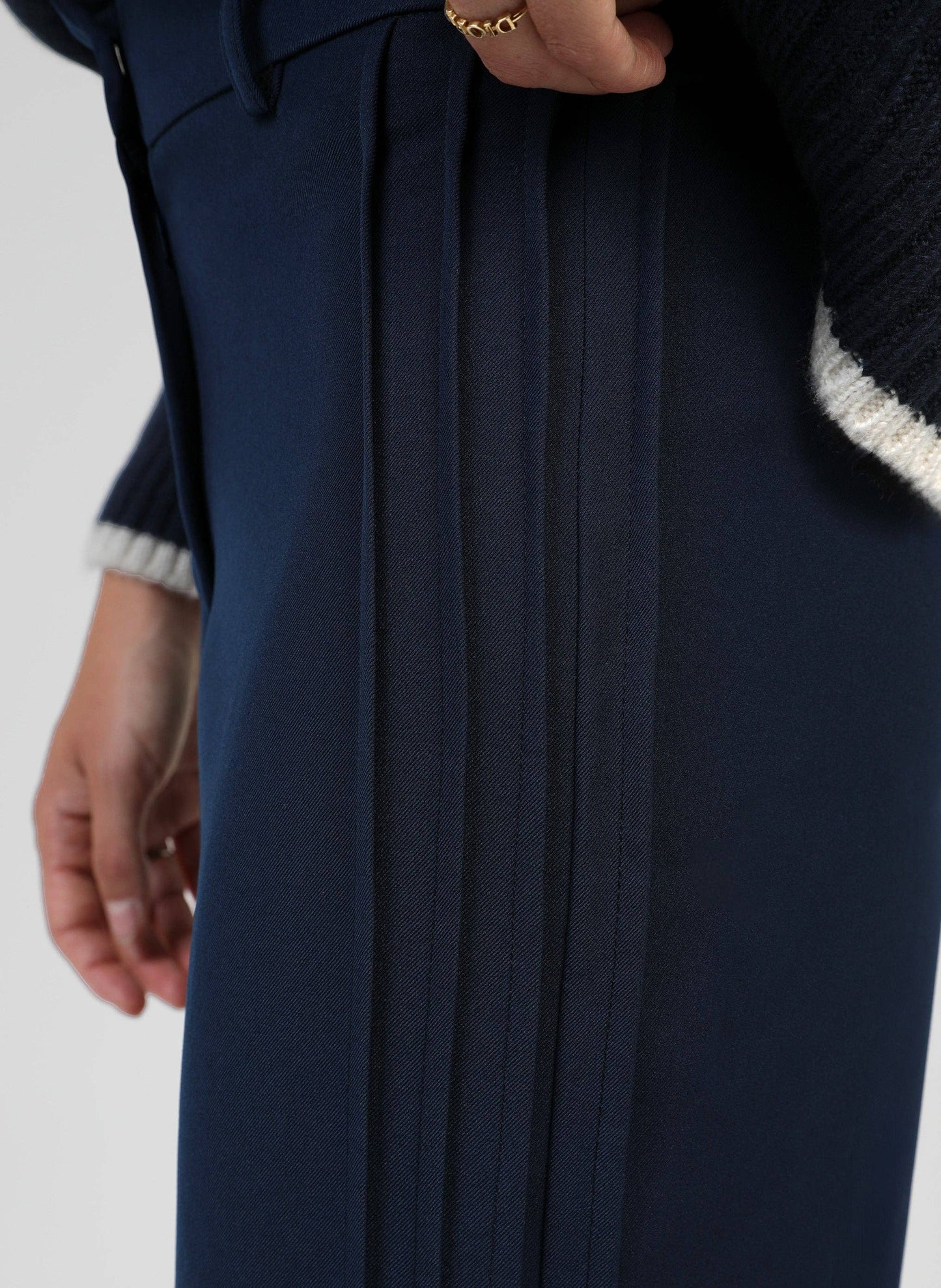 Pantaloni palazzo blu marino a vita alta