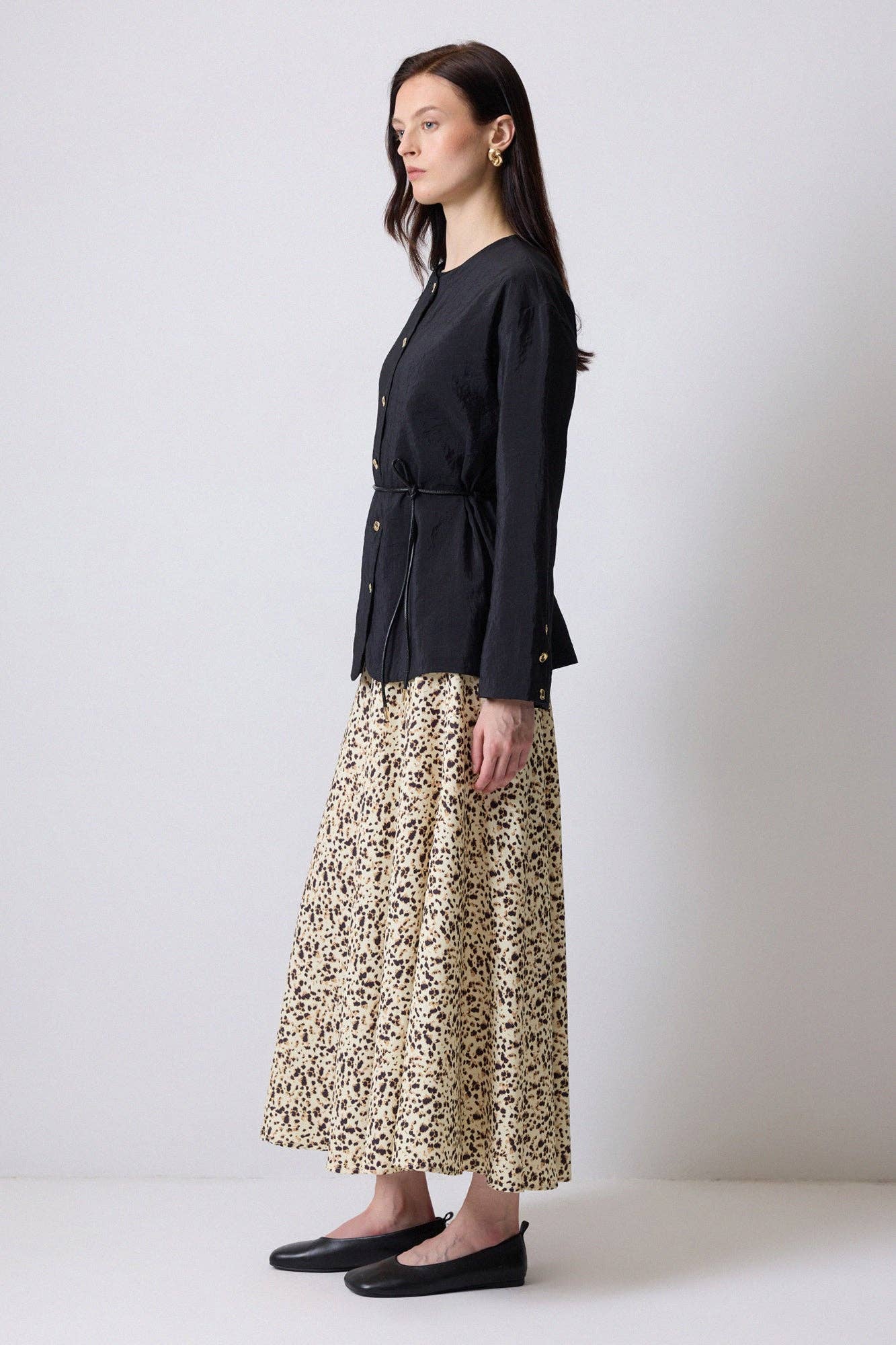 Set camicia e gonna midi con cintura effetto pelle