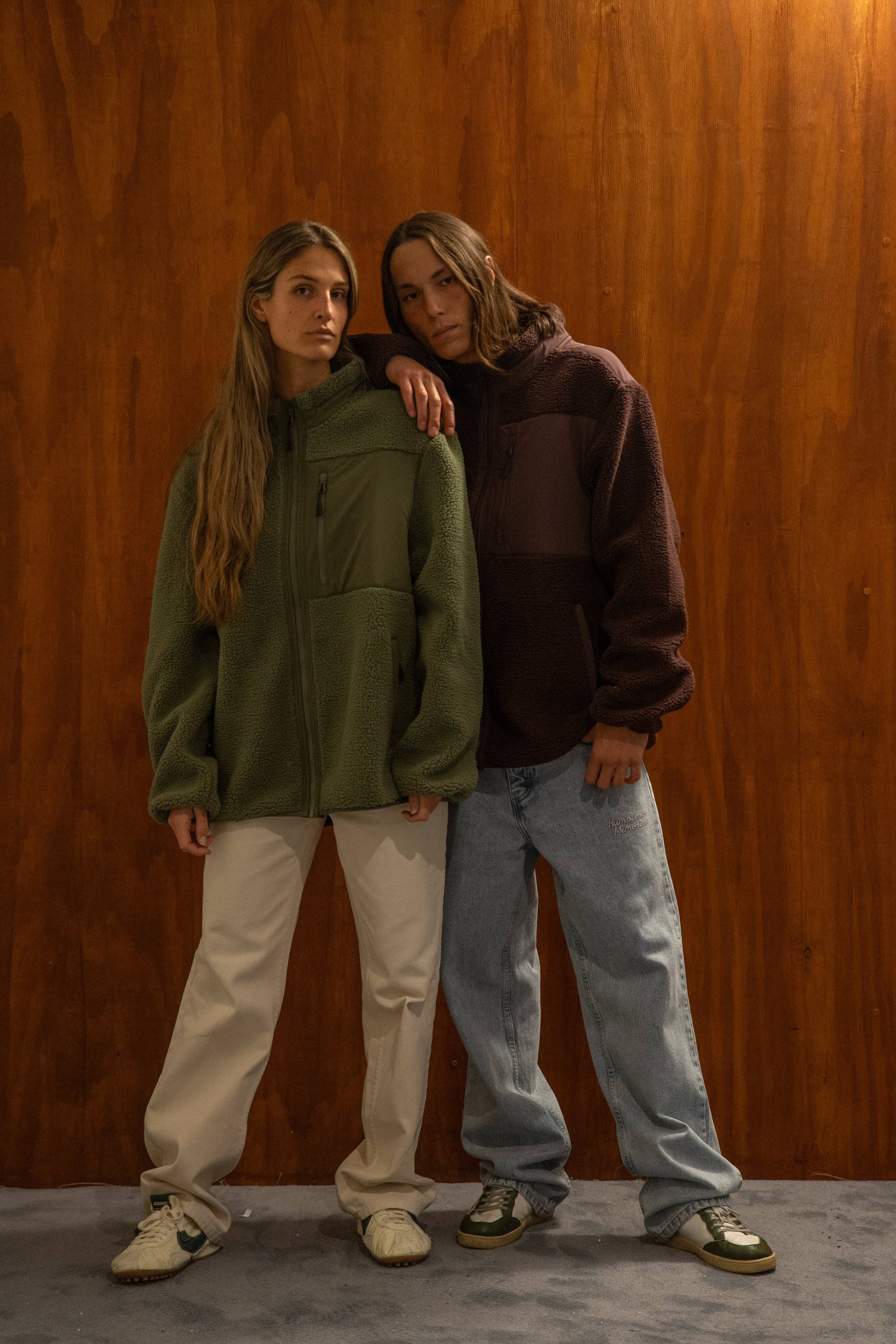 Giacca in pile sherpa rosso-marrone