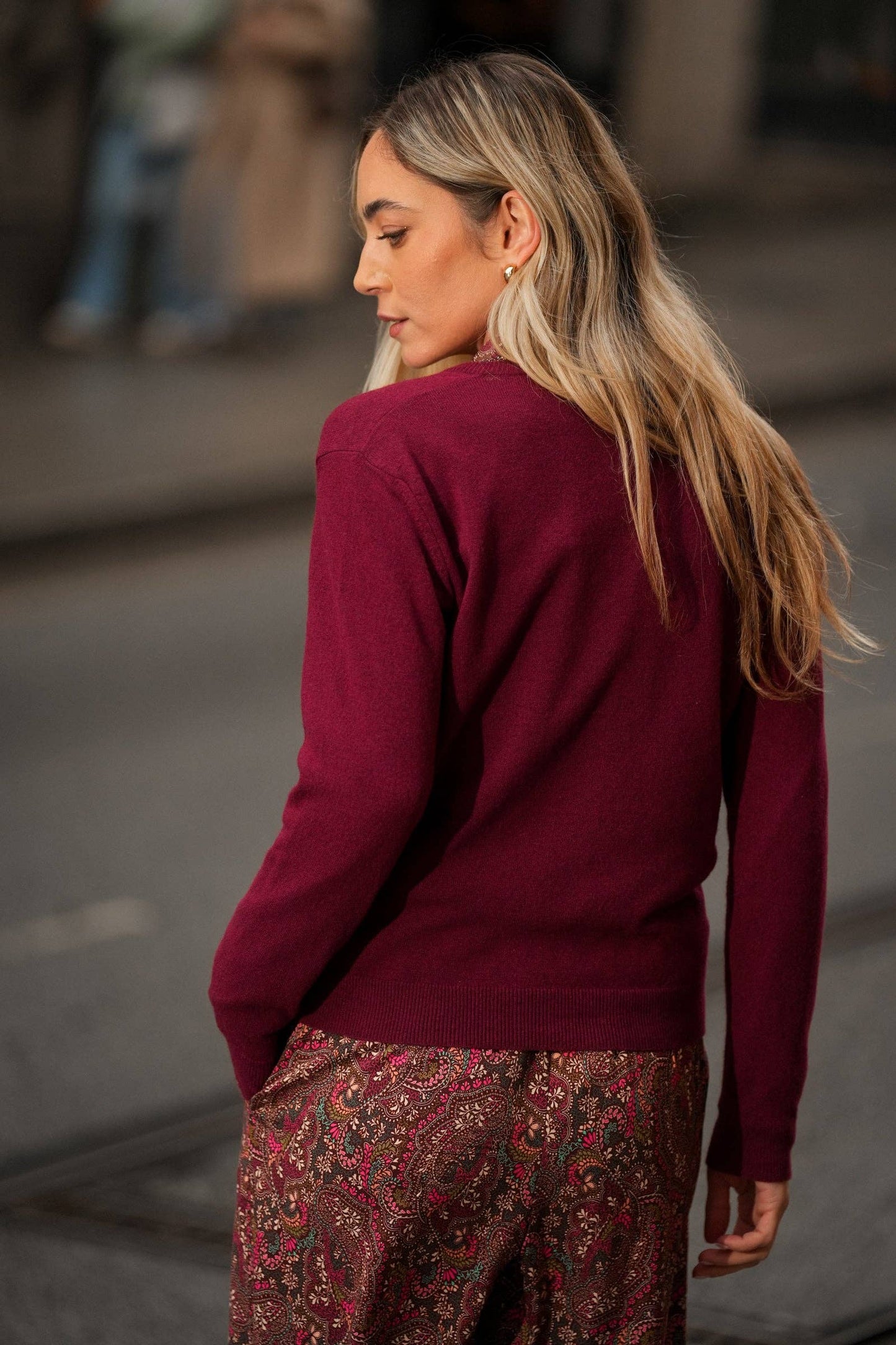 Maglione a Scollo a V in Lana e Cashmere