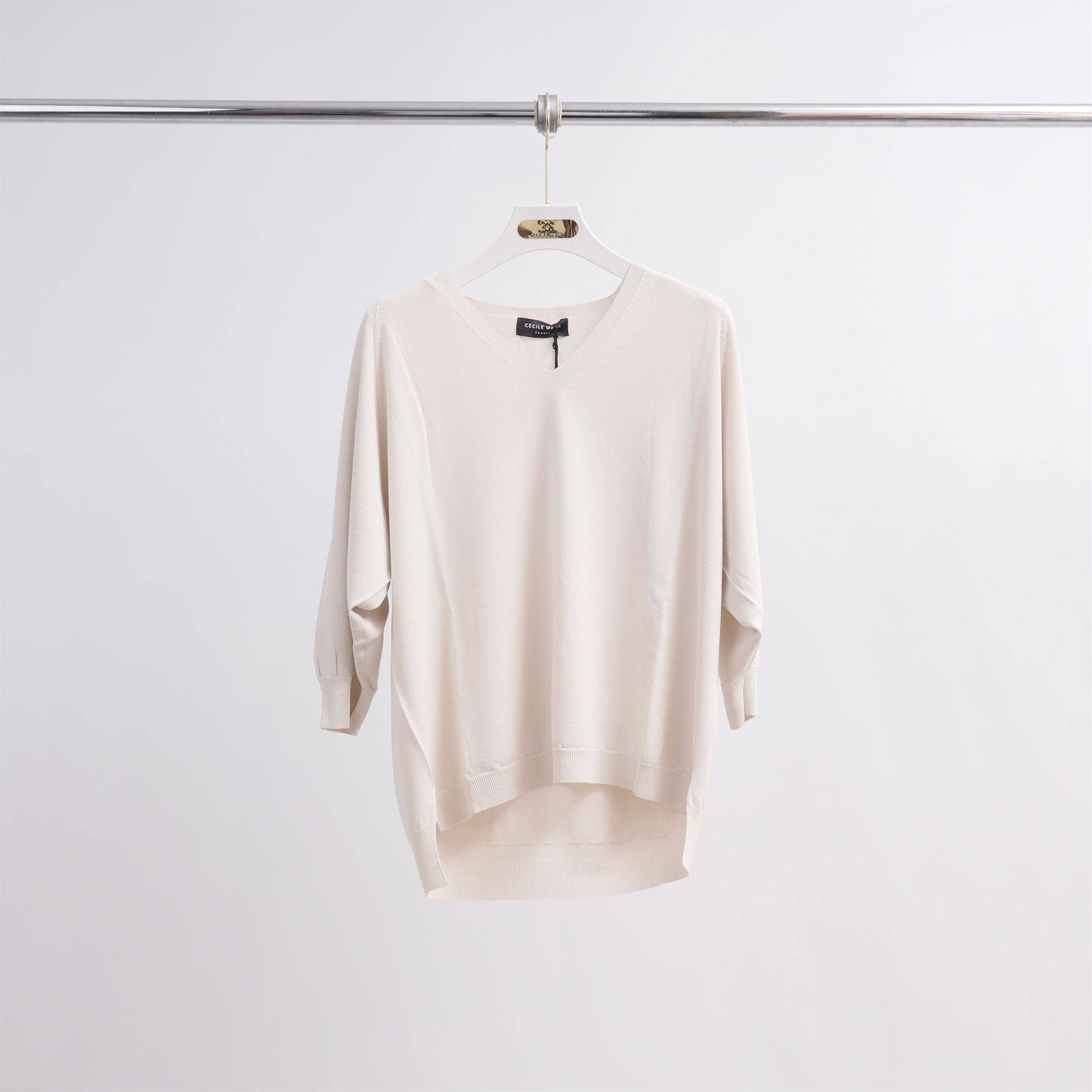 Maglione leggero con scollo a V