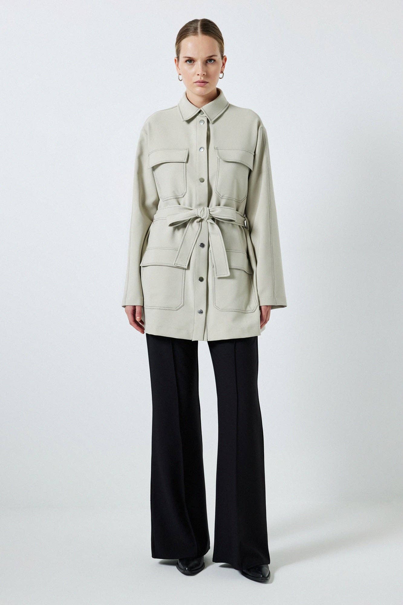Camicia overshirt con cintura in vita