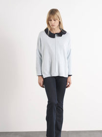 Maglione in maglia morbida con scollo tondo Nervo