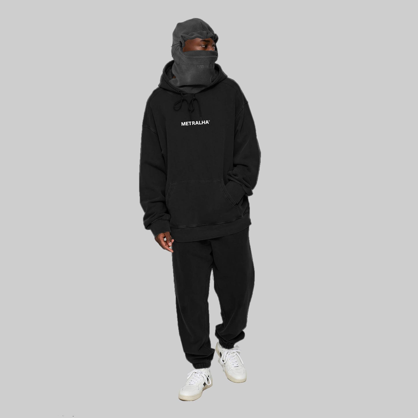 Felpa oversize nera con logo