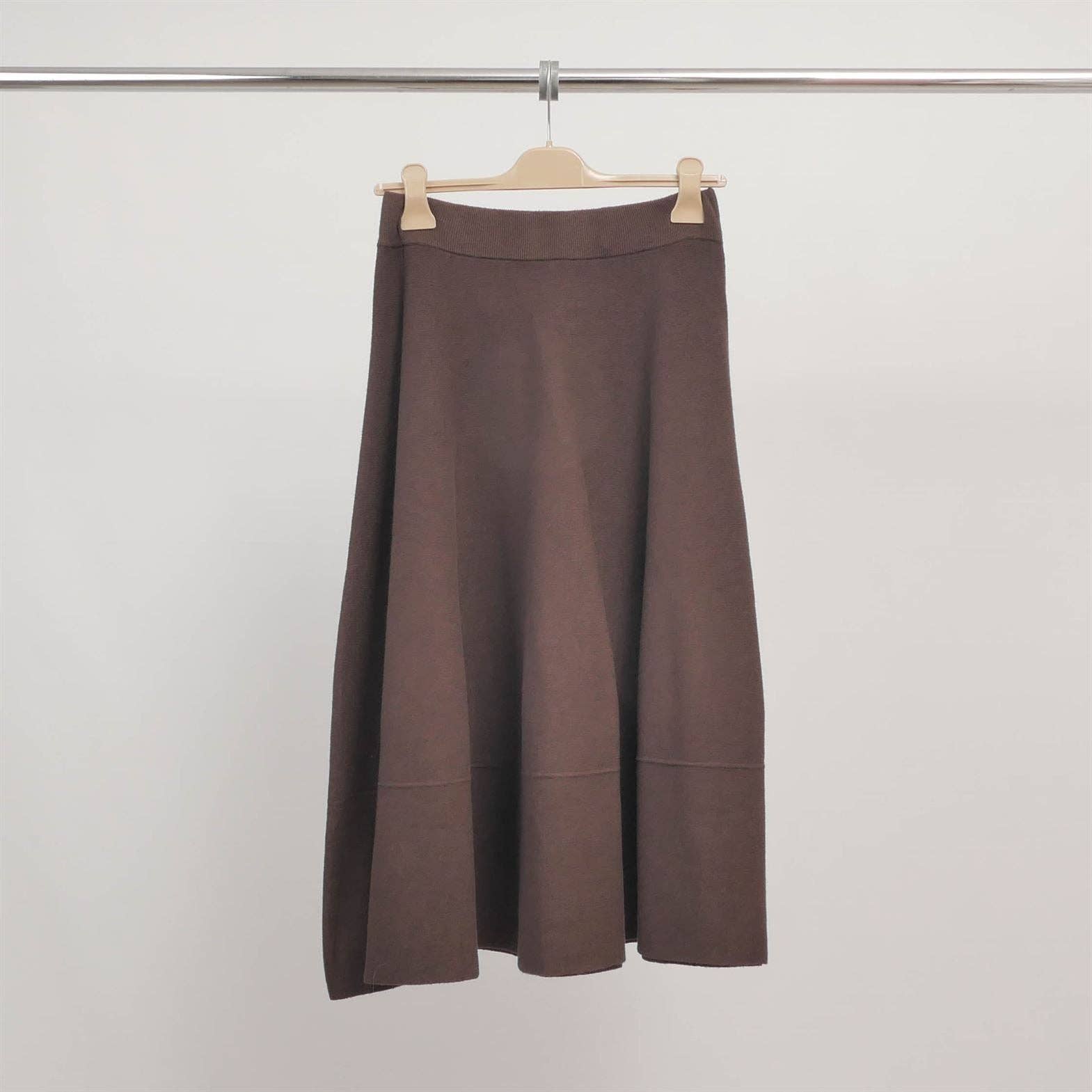 Gonna midi in maglia fluida svasata