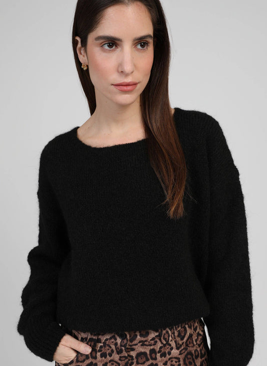 Maglione nero oversize girocollo in maglia calda