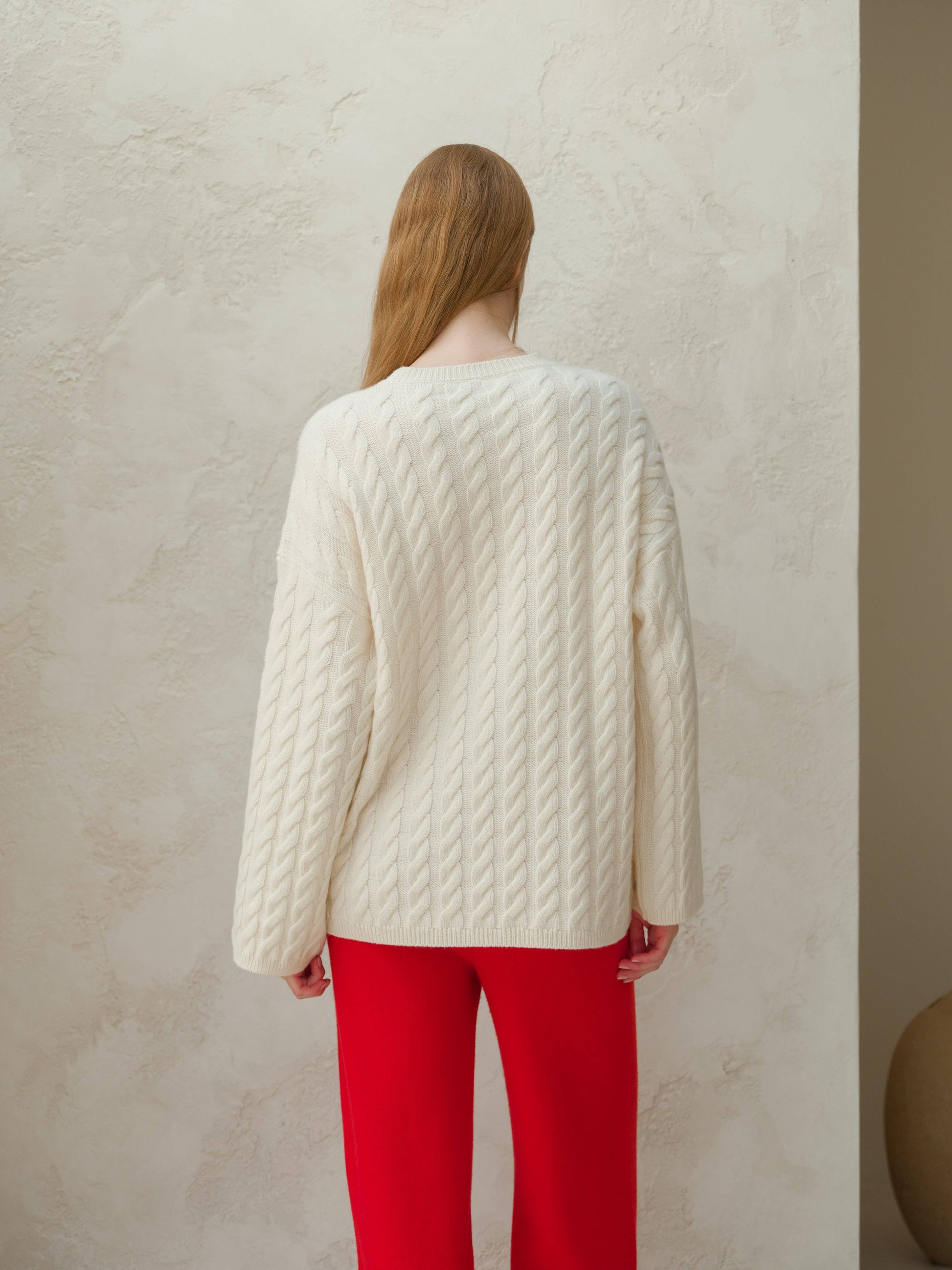 Maxi maglia girocollo a trecce in misto cashmere