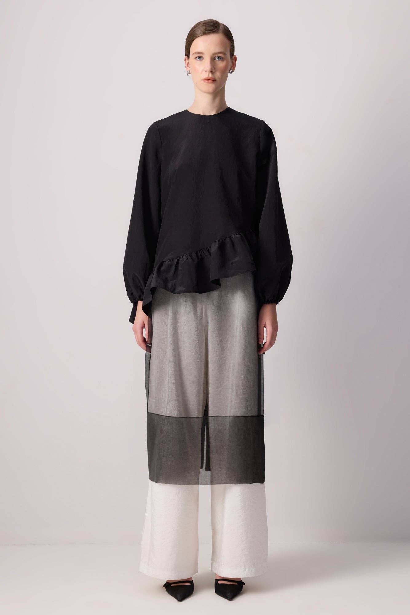 Gonna in organza nera trasparente