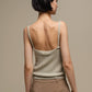 Canotta in maglia lurex versatile con scollo a V