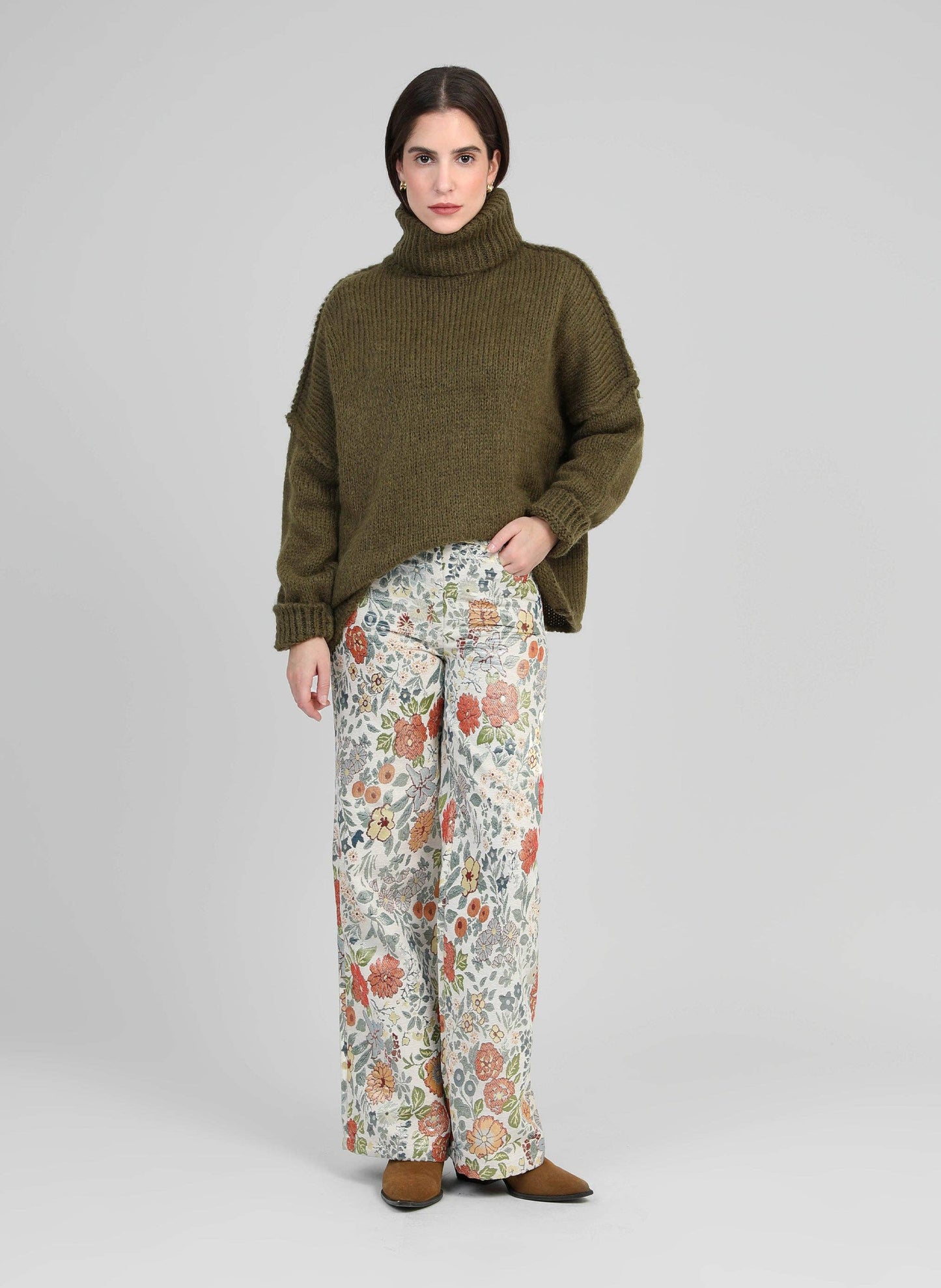 Maglione dolcevita oversize verde militare