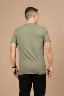 T-shirt uomo leggera con stampa rondine oliva