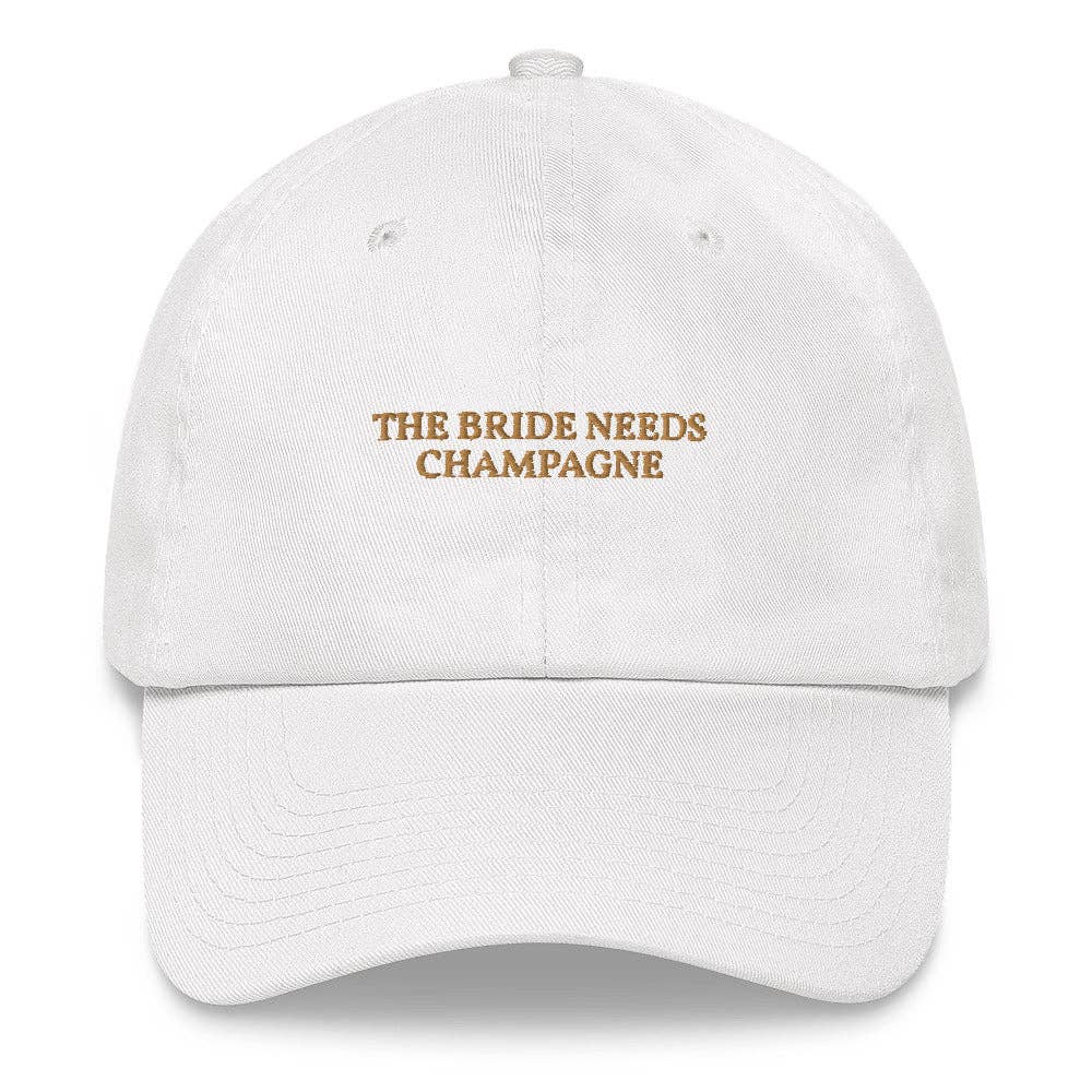 Cappellino dad hat ricamato “The Bride Needs Champagne”