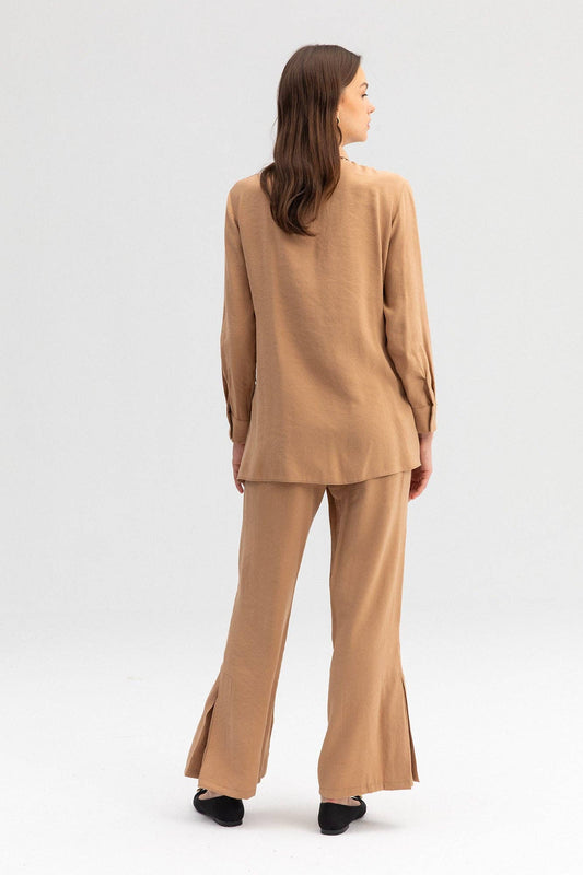 Set camicia e pantaloni a vita alta in Tencel