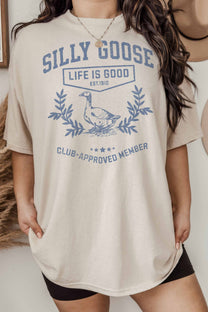T-shirt oversize con grafica Silly Goose