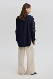Camicia ricamata floreale oversize