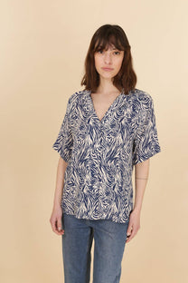 Blusa Clara a maniche corte con stampa zebrata