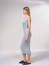 Abito midi aderente in maglia a coste metallizzata