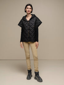 Capa donna trapuntata in nylon con cappuccio