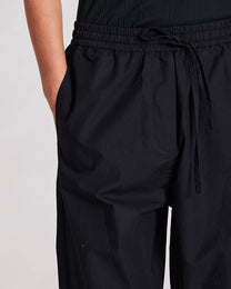 Pantaloni Astrid in popeline di cotone biologico neri