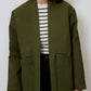 Cappotto in gabardine con tasche ampie