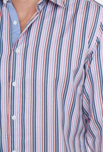 Camicia comoda a righe