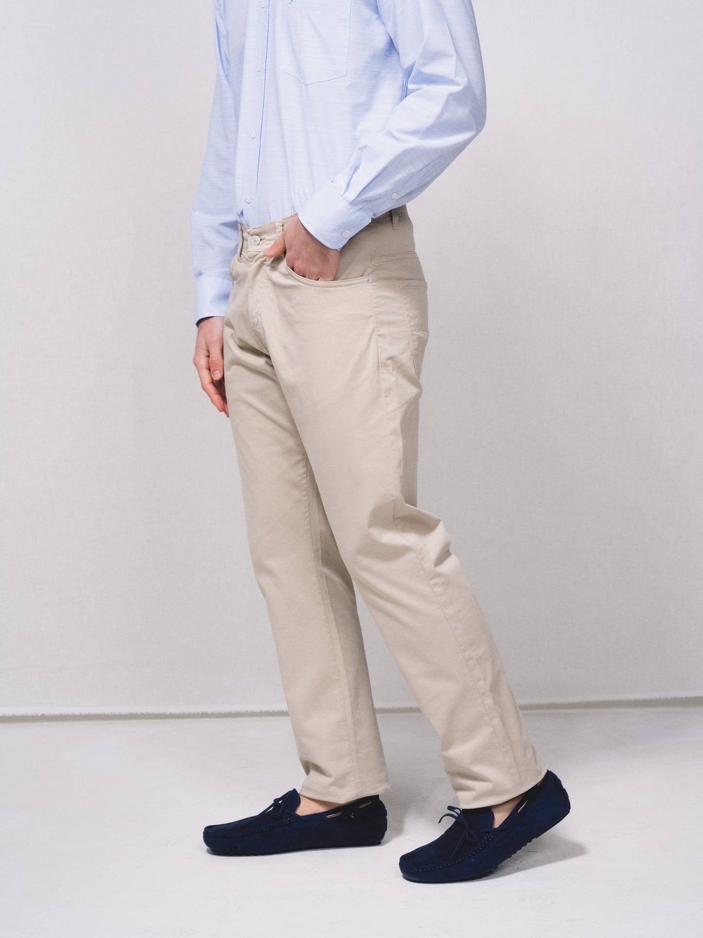 Pantaloni chino regular fit a cinque tasche