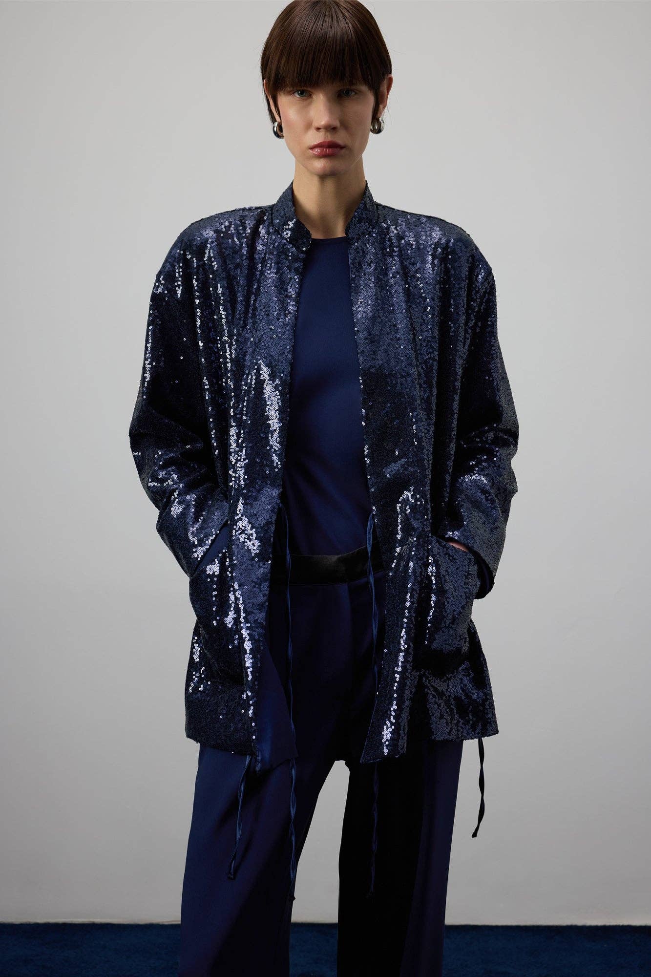Kimono con paillettes blu navy