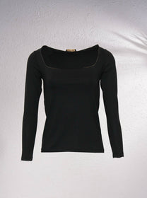 Maglione base aderente a maniche lunghe con scollo quadrato