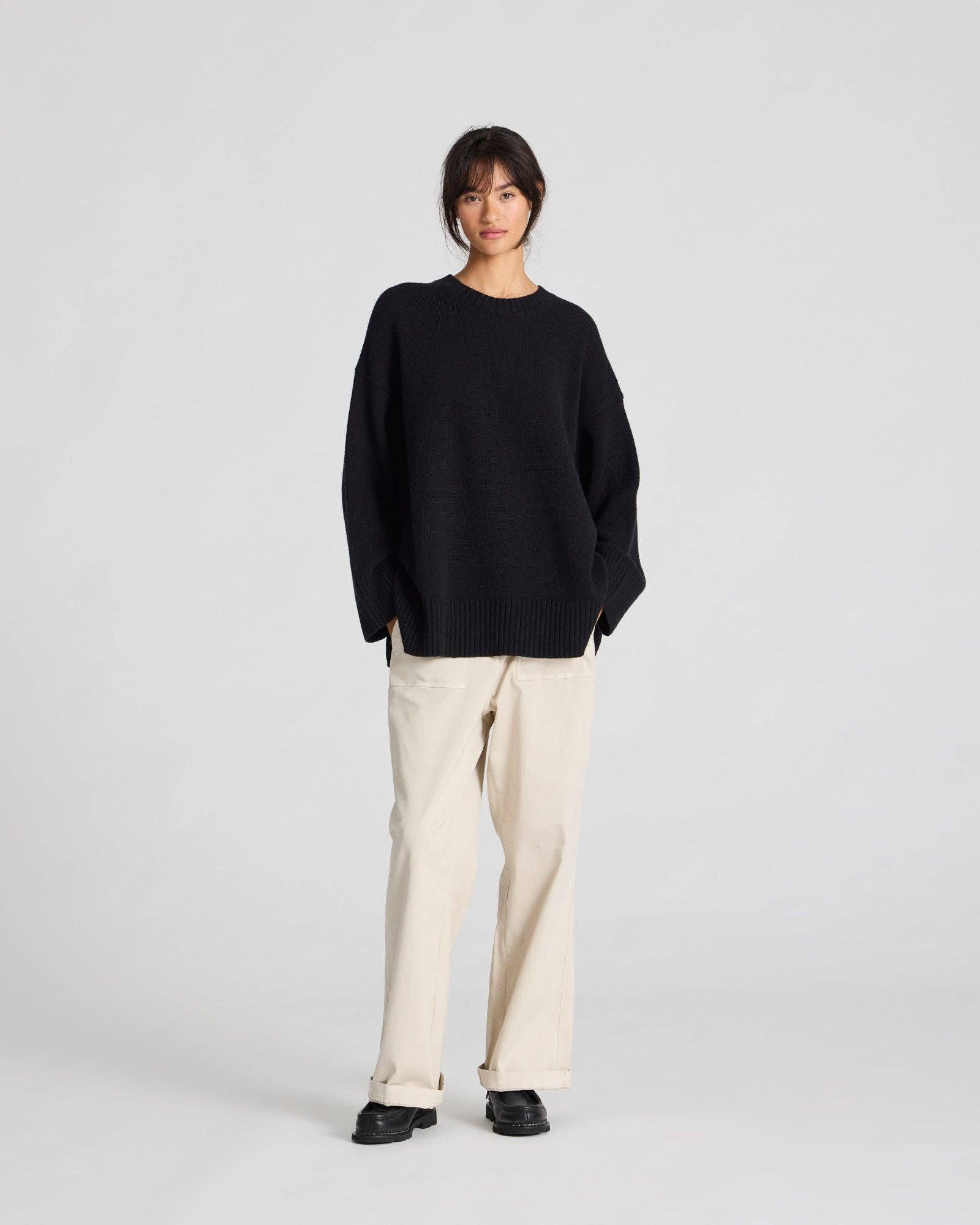 Maglione oversize Vigga in lana d’agnello nero
