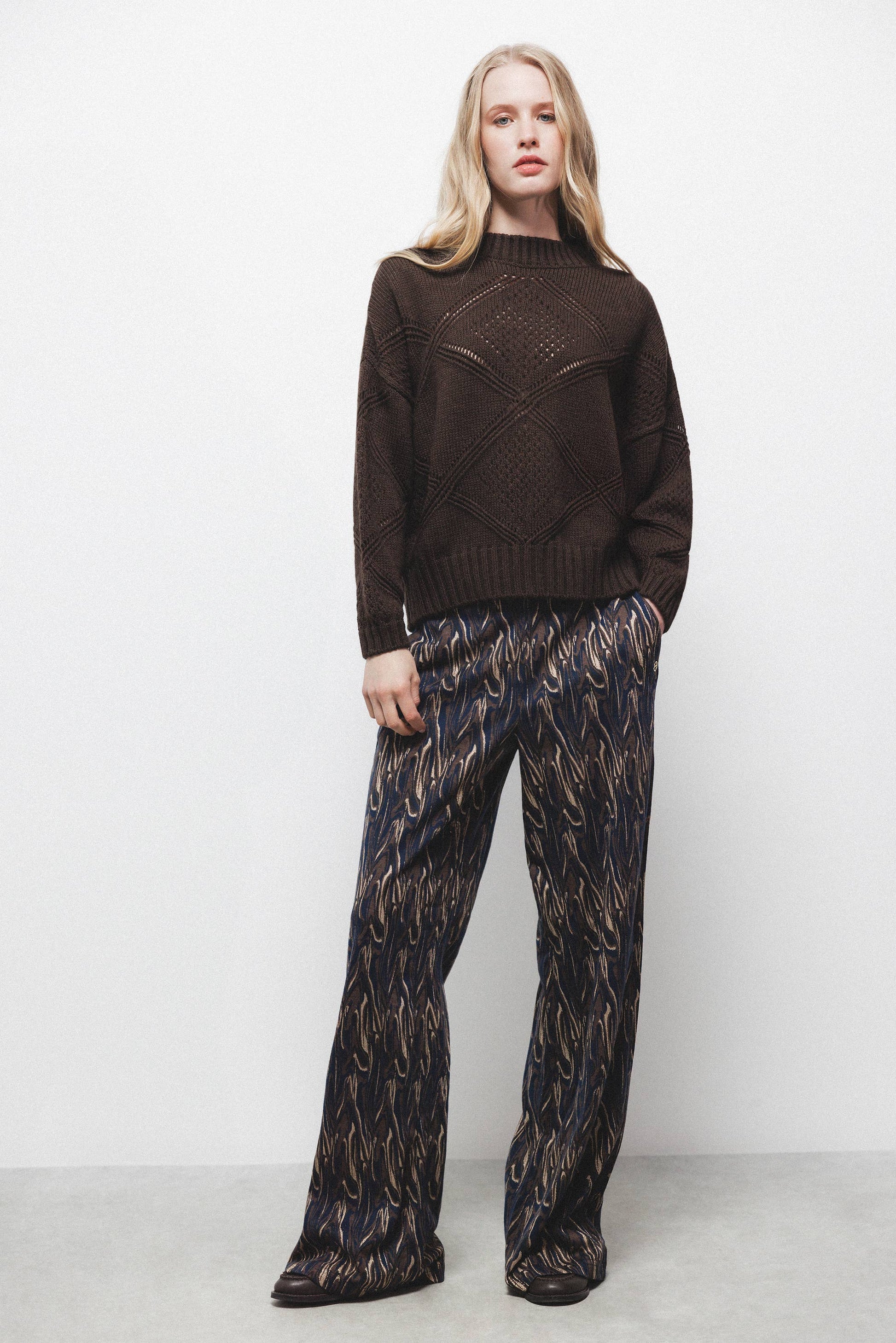 Pantaloni a stampa geometrica