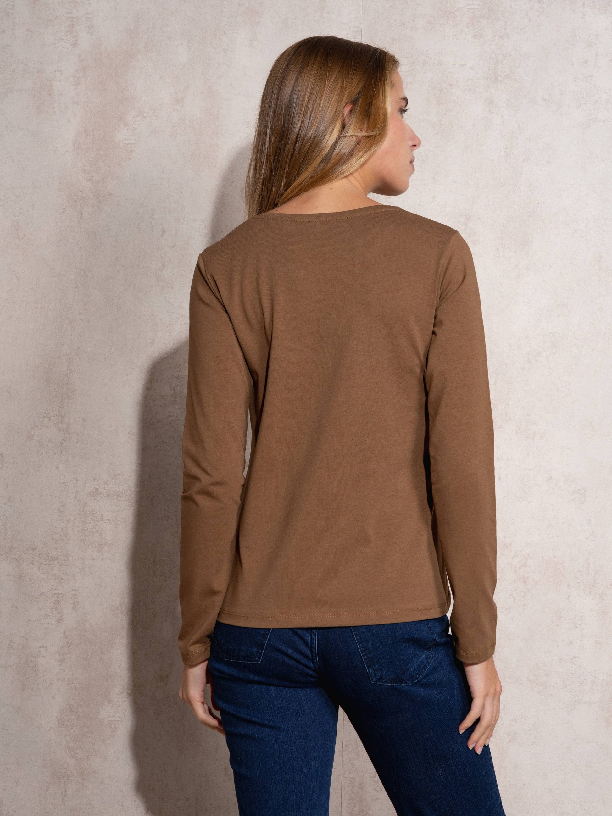 Maglia donna basic in cotone elasticizzato