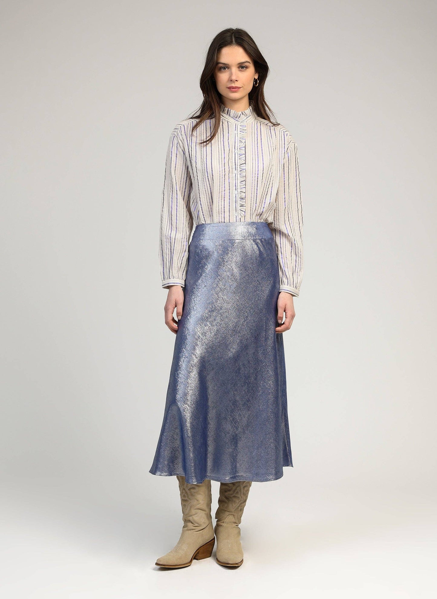 Gonna midi metallizzata blu Janyma