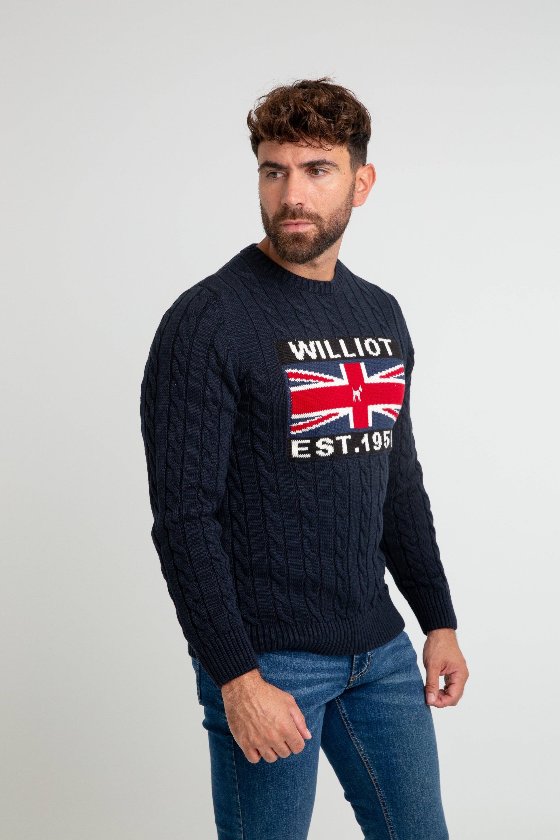 Maglione a trecce blu navy con bandiera
