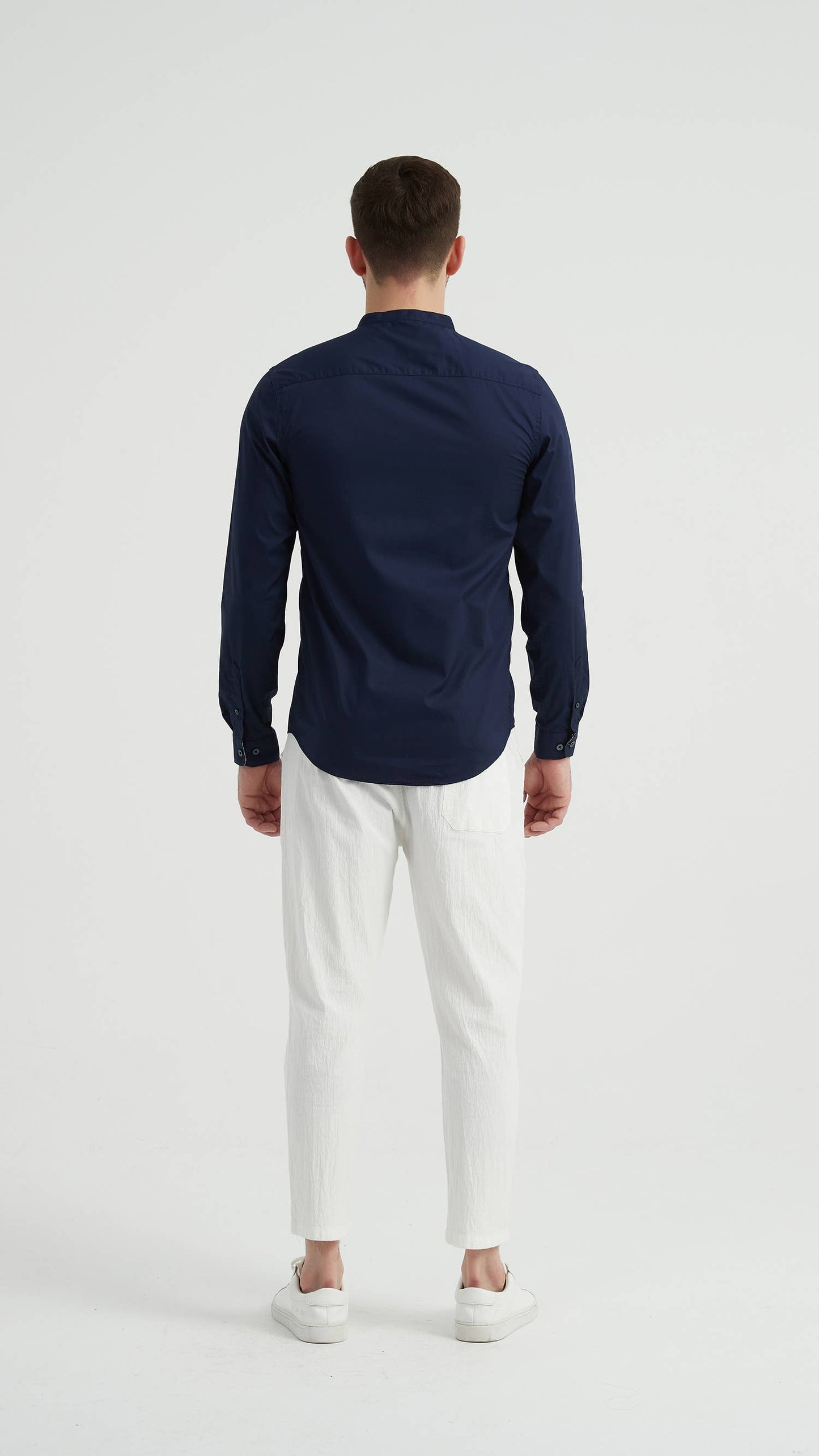 Camicia premium con collo alla coreana blu navy