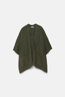 Mantella in maglia con tasche