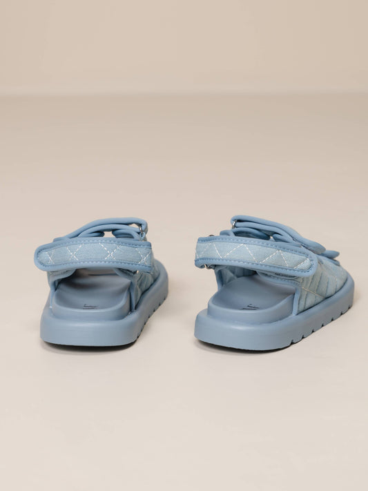 Sandali in denim con cinturini regolabili