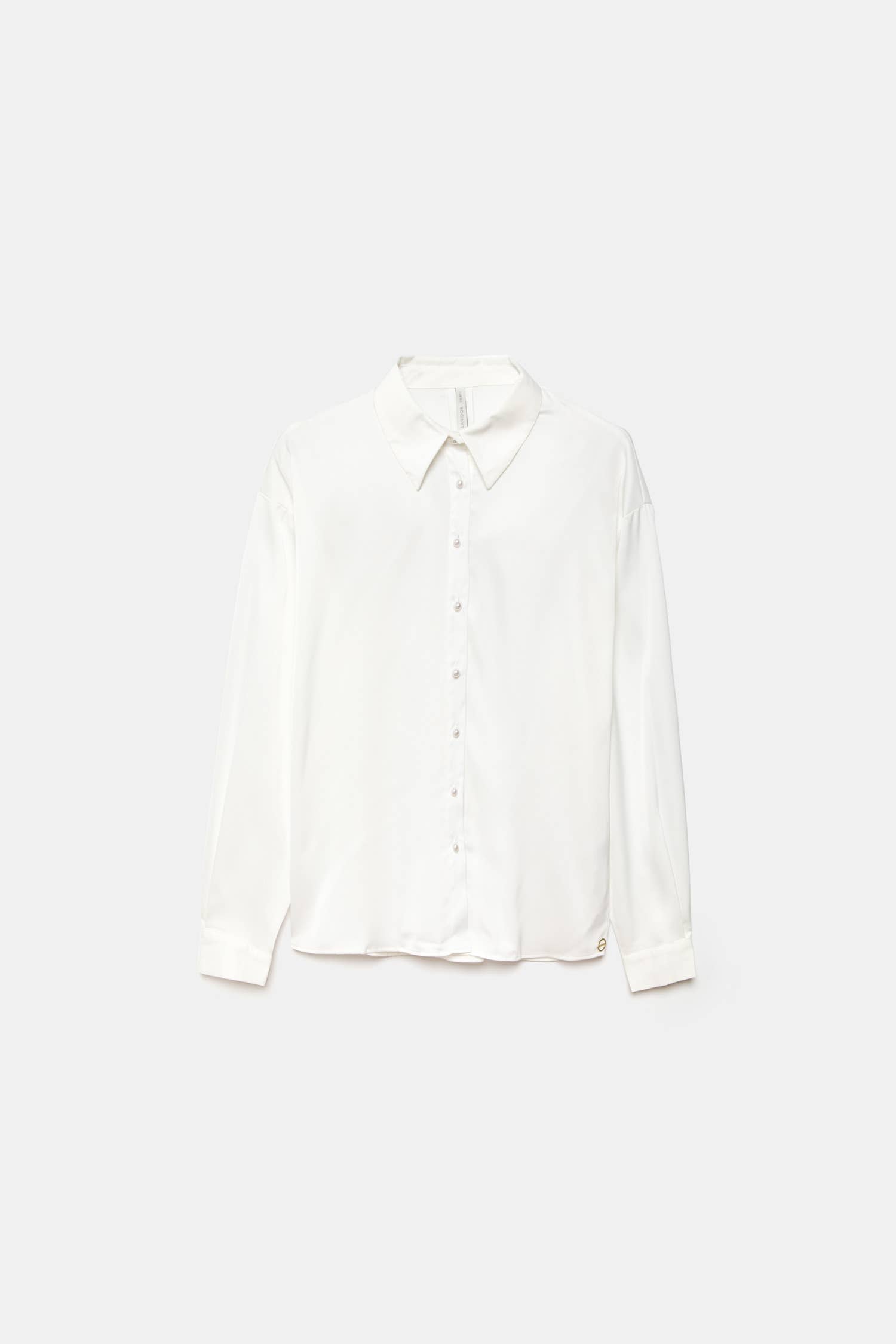 Camicia in raso con bottoni perla