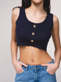 Top corto in maglia a costine con bottoni
