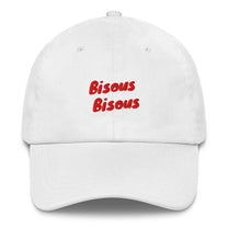 Cappellino dad hat Bisous Bisous ricamato