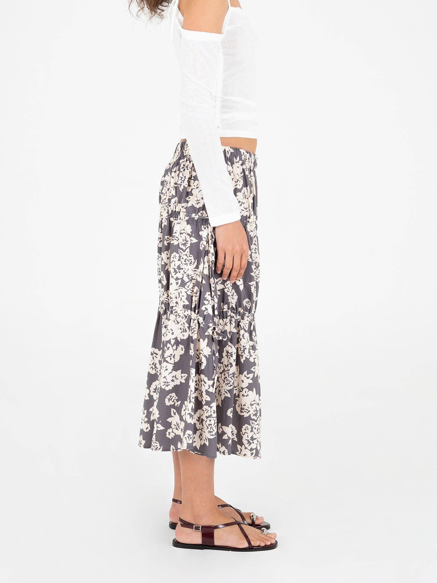 Gonna lunga floreale Seraphine con lacci arricciabili