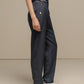 Pantaloni da donna eleganti con borchie
