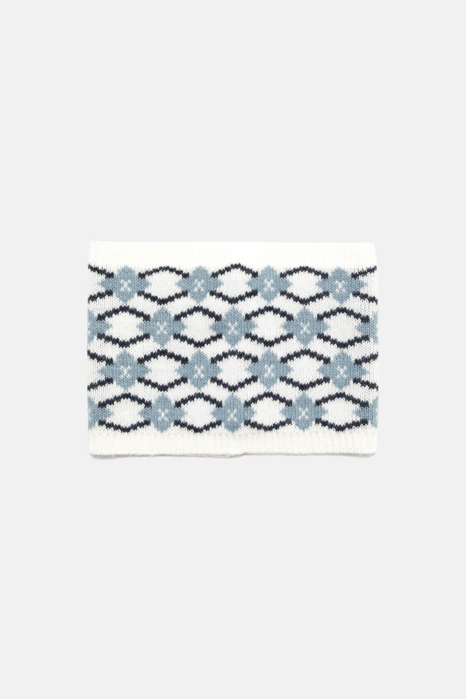 Scaldacollo jacquard in maglia