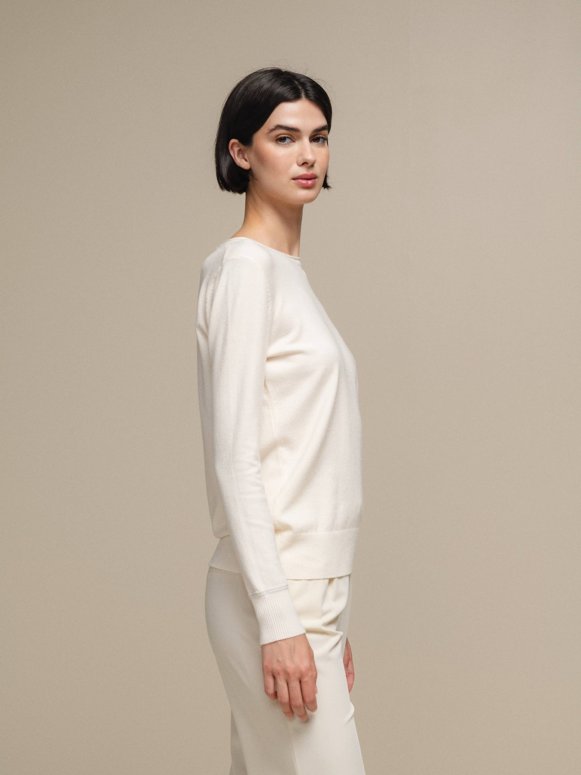 Maglione girocollo in maglia leggera da donna