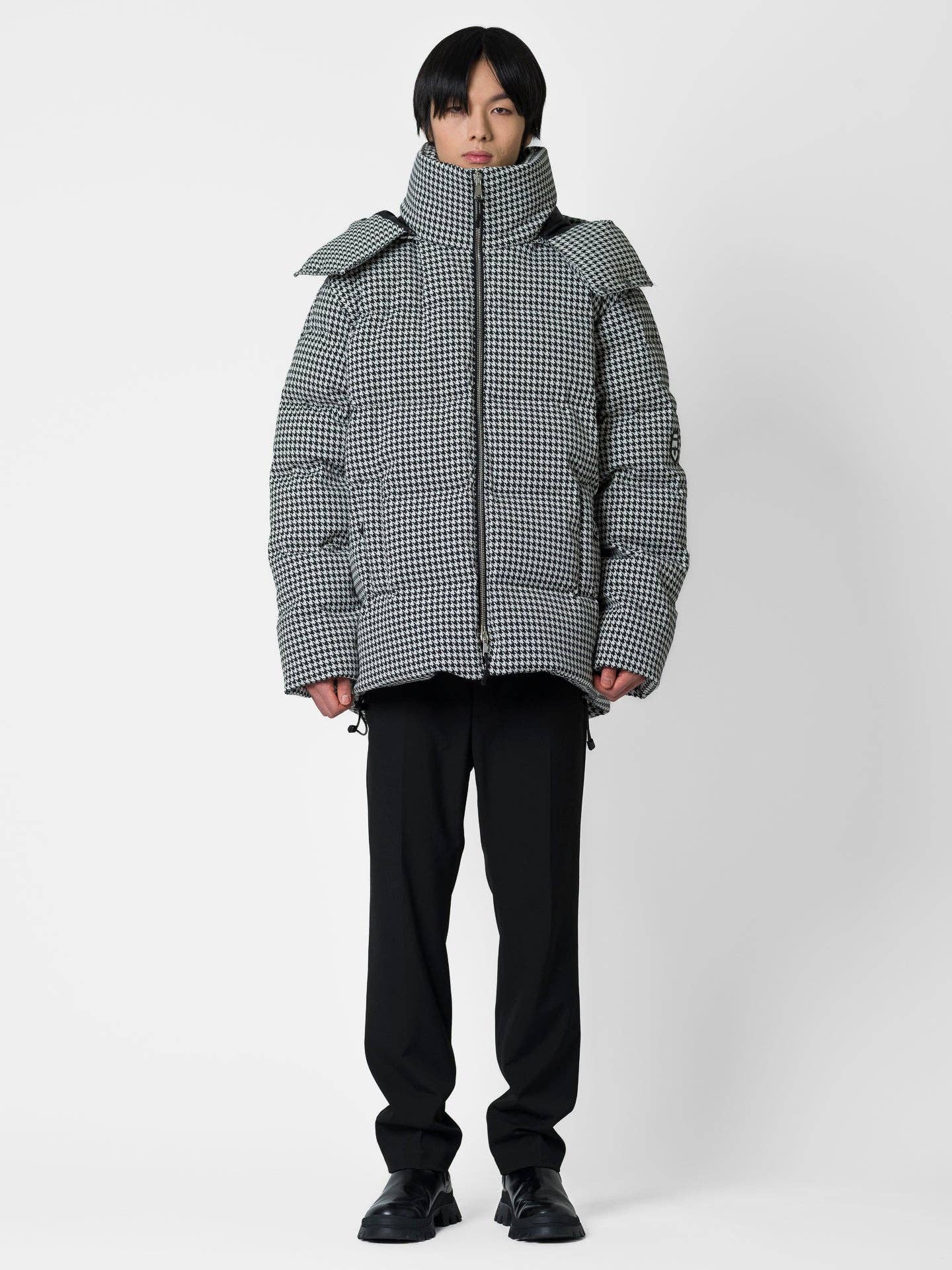 Bomber oversize pied de poule con cappuccio removibile